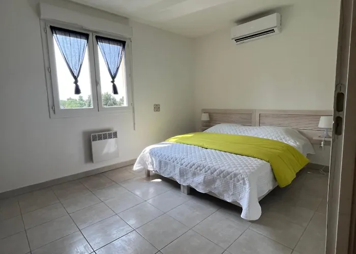 Melody Duplex Climatisee Piscine 아파트